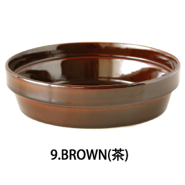9.BROWN（茶）