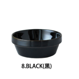 8.BLACK（黒）