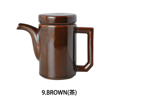 9.BROWN（茶）