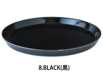 8.BLACK（黒）